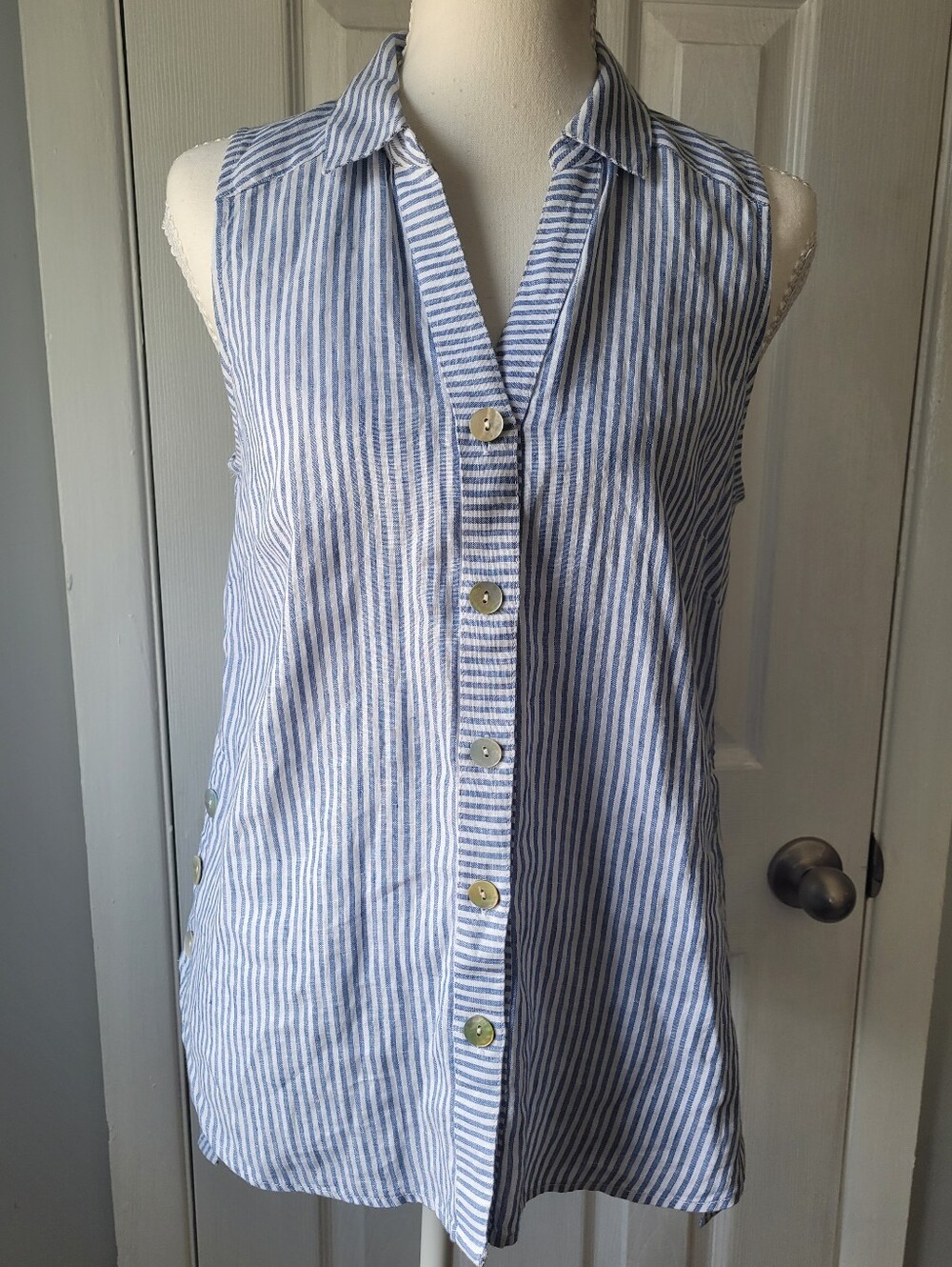 J.Jill Love Linen XS Petite Blue White Striped 100% Linen Sleeveless Top